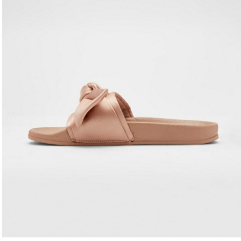 Women's Julisa Slide Sandals With a Bow - Mossimo - Picture 3 of 3